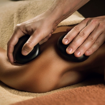Cadeaubon -Hotstone massage (25min.)